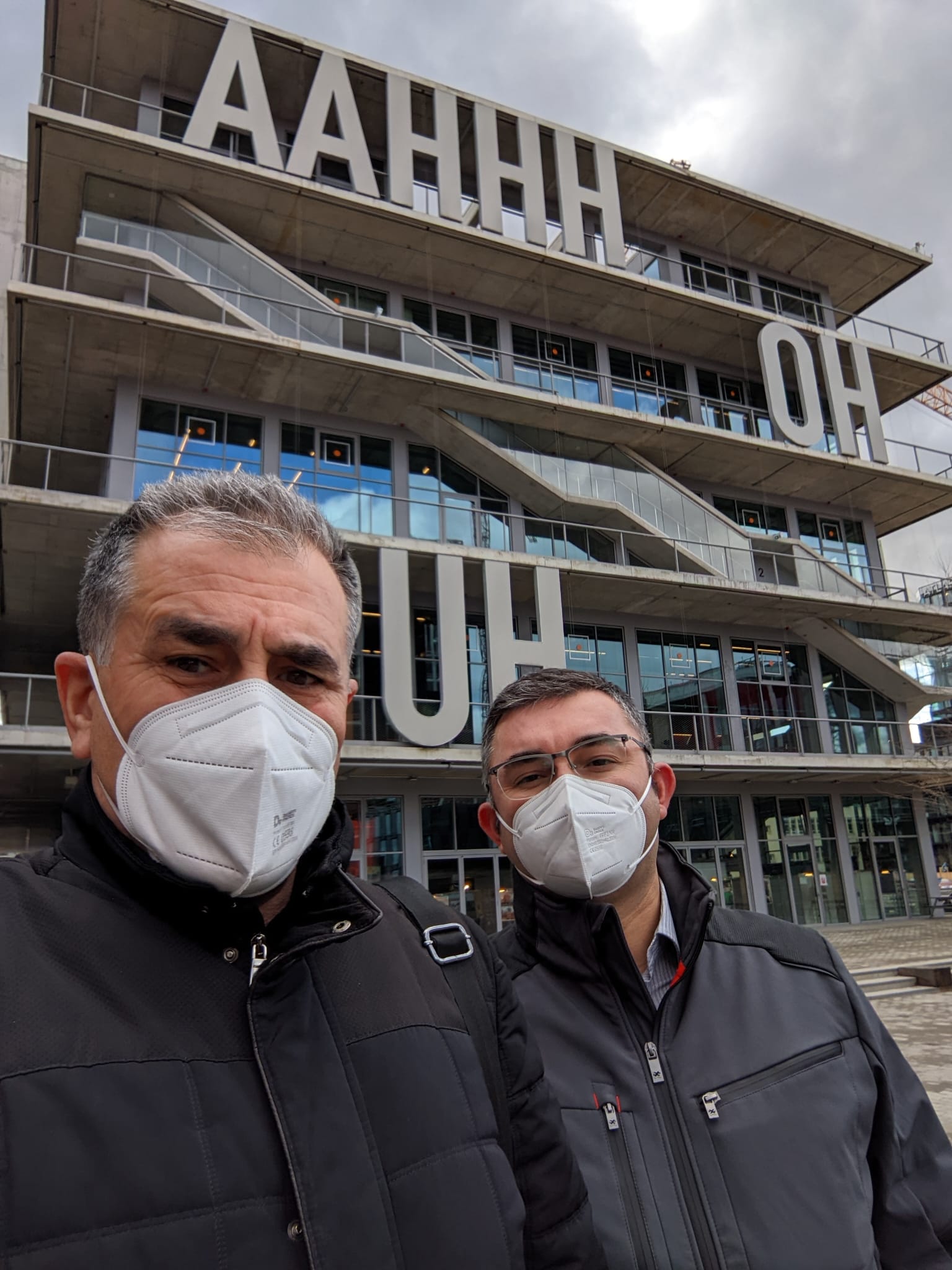 Münih Gençlik Merkezi Projesi